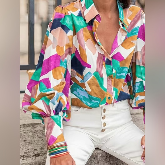 Jane Chic Designs Plus Size Sublimation Blouse - Picture 3 of 6